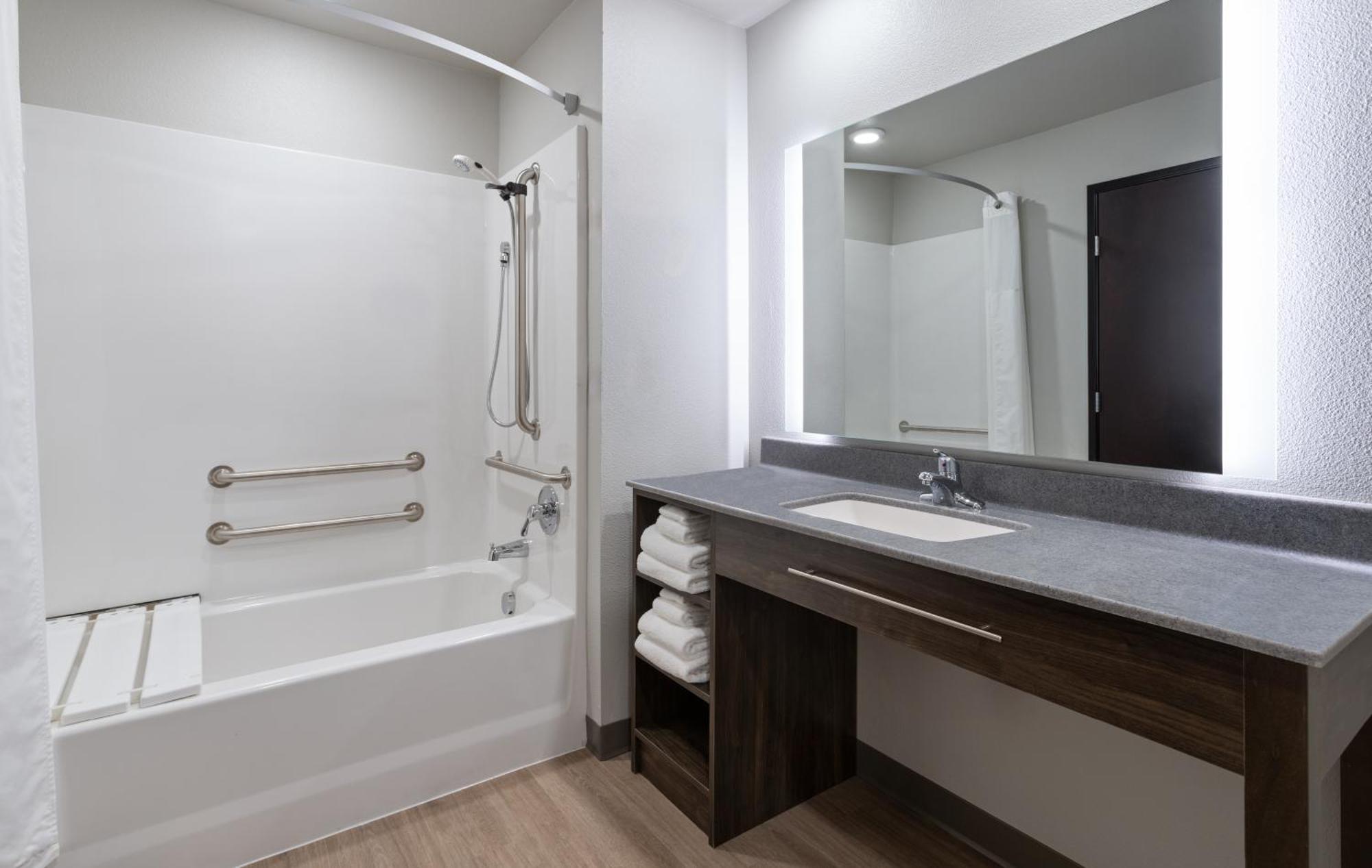My Place Hotel-Vancouver, Wa Екстериор снимка