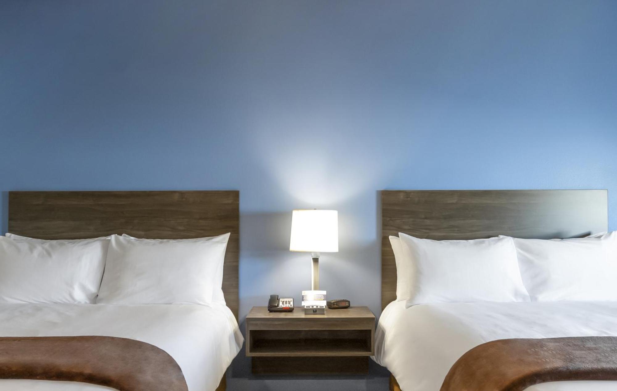 My Place Hotel-Vancouver, Wa Екстериор снимка