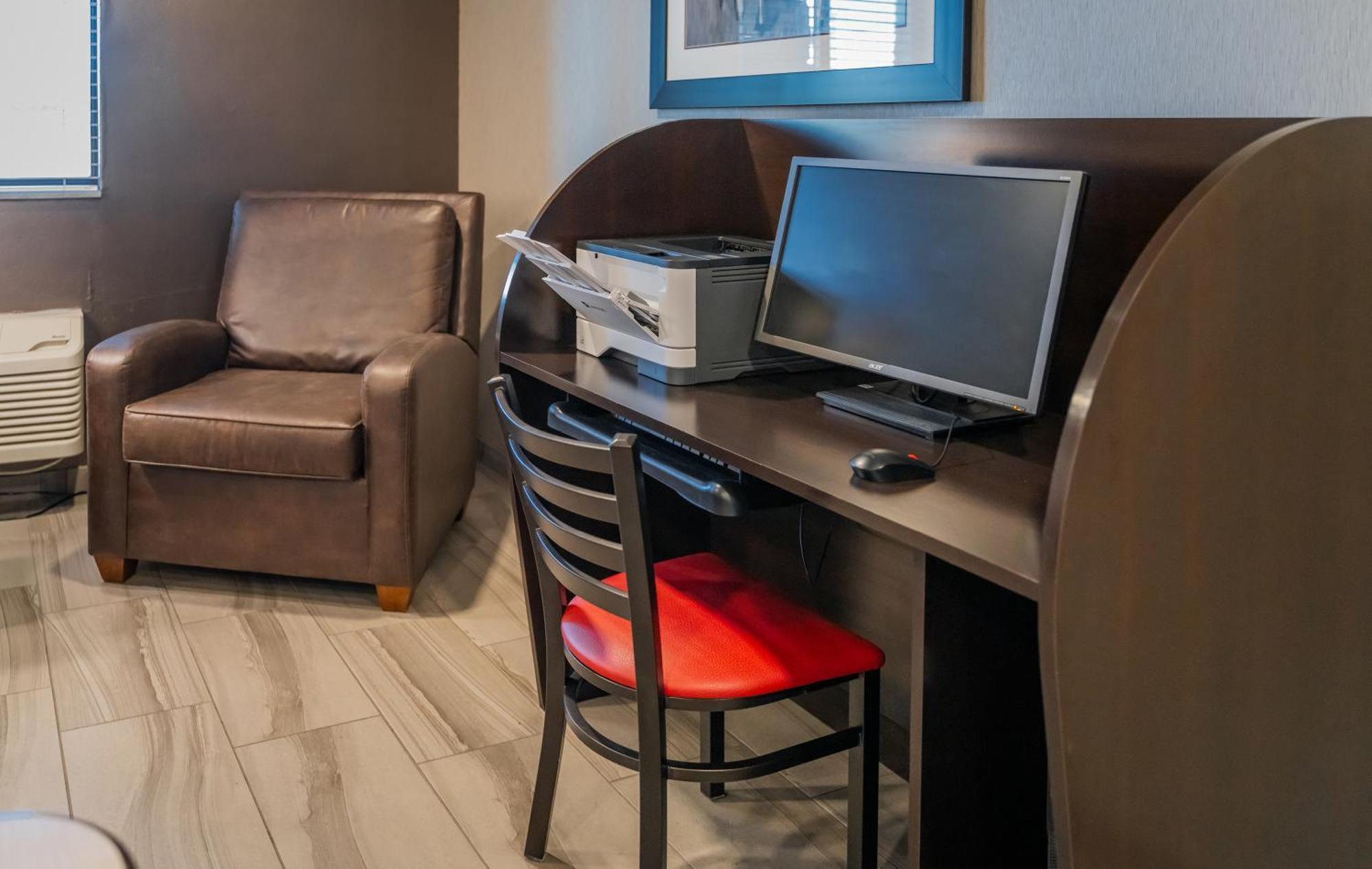 My Place Hotel-Vancouver, Wa Екстериор снимка