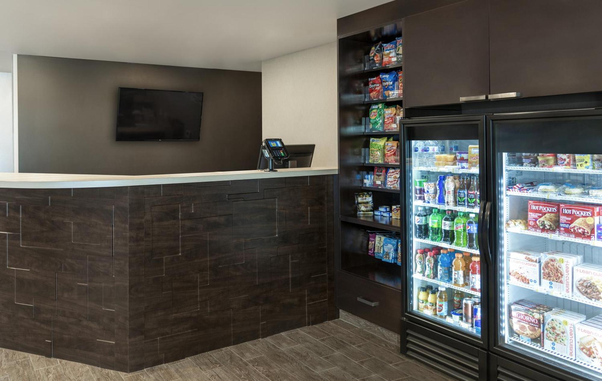 My Place Hotel-Vancouver, Wa Екстериор снимка